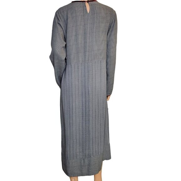 Faith Celia Forrester Dress Womens Medium Mixed Media Patchwork Lace Velvet Trim - Picture 2 of 13